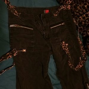 Tripp NYC Leopard Bondage pants no button